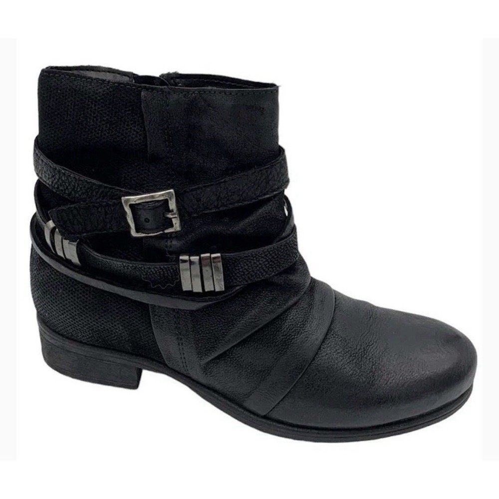 Miz Mooz Scarborough Leather Ankle Boots in black Size 40 US 9 Wide Moto
